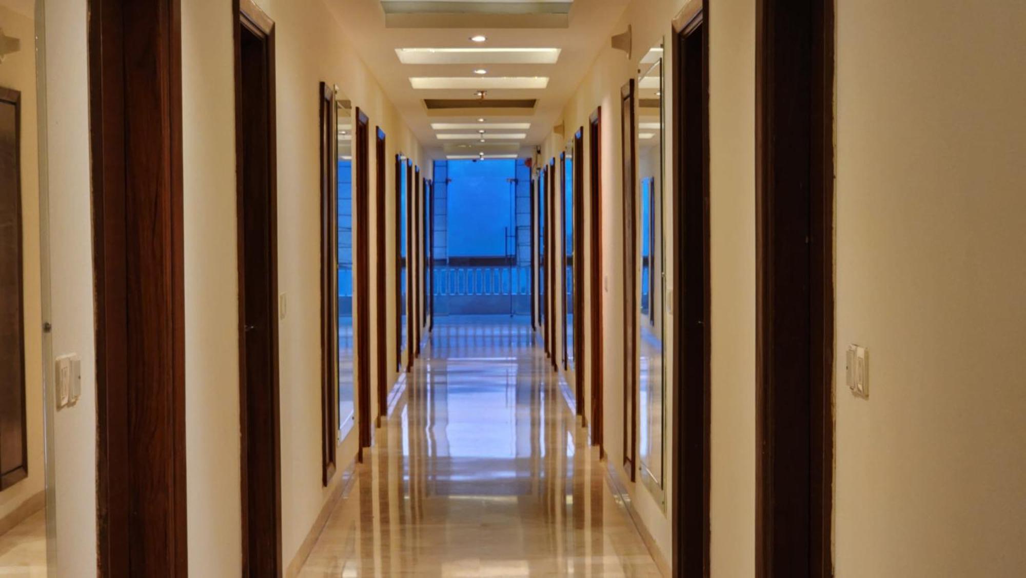 Hotel Royal Ark - 카사울리 외부 사진